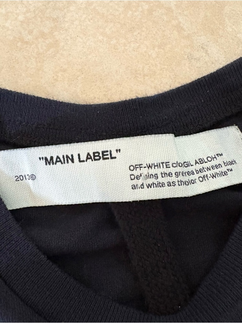 OFF WHITE Industrial Belt Graffiti Longsleeve T-shirt Size XS - Picture 3 of 5